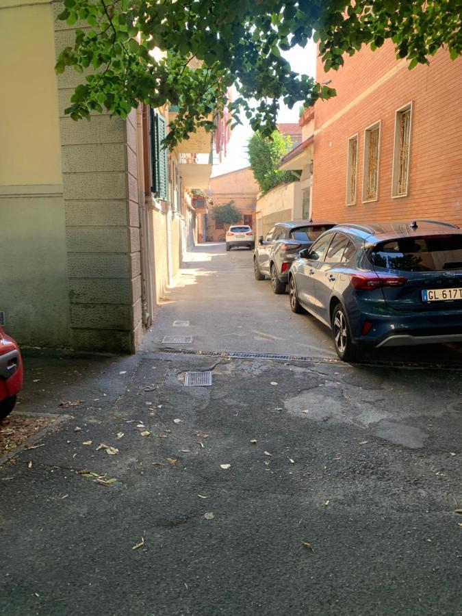 La Casina Di Bruna Livorno Luaran gambar